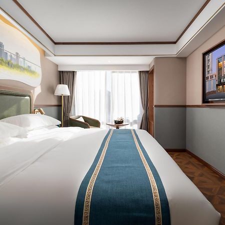 Nost Algia S Hotel Near Beijing Cbd - Cctv, China Zun, Skp And Sanlitun, Tian'Anmen Square, Forbidden City, Free Daily Necessities, Free Night Snack, Free Laundry, English Communication Well, Free Travel Advice , Free Gymnastic, Luaran gambar
