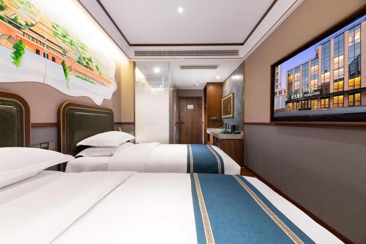 Nost Algia S Hotel Near Beijing Cbd - Cctv, China Zun, Skp And Sanlitun, Tian'Anmen Square, Forbidden City, Free Daily Necessities, Free Night Snack, Free Laundry, English Communication Well, Free Travel Advice , Free Gymnastic, Luaran gambar